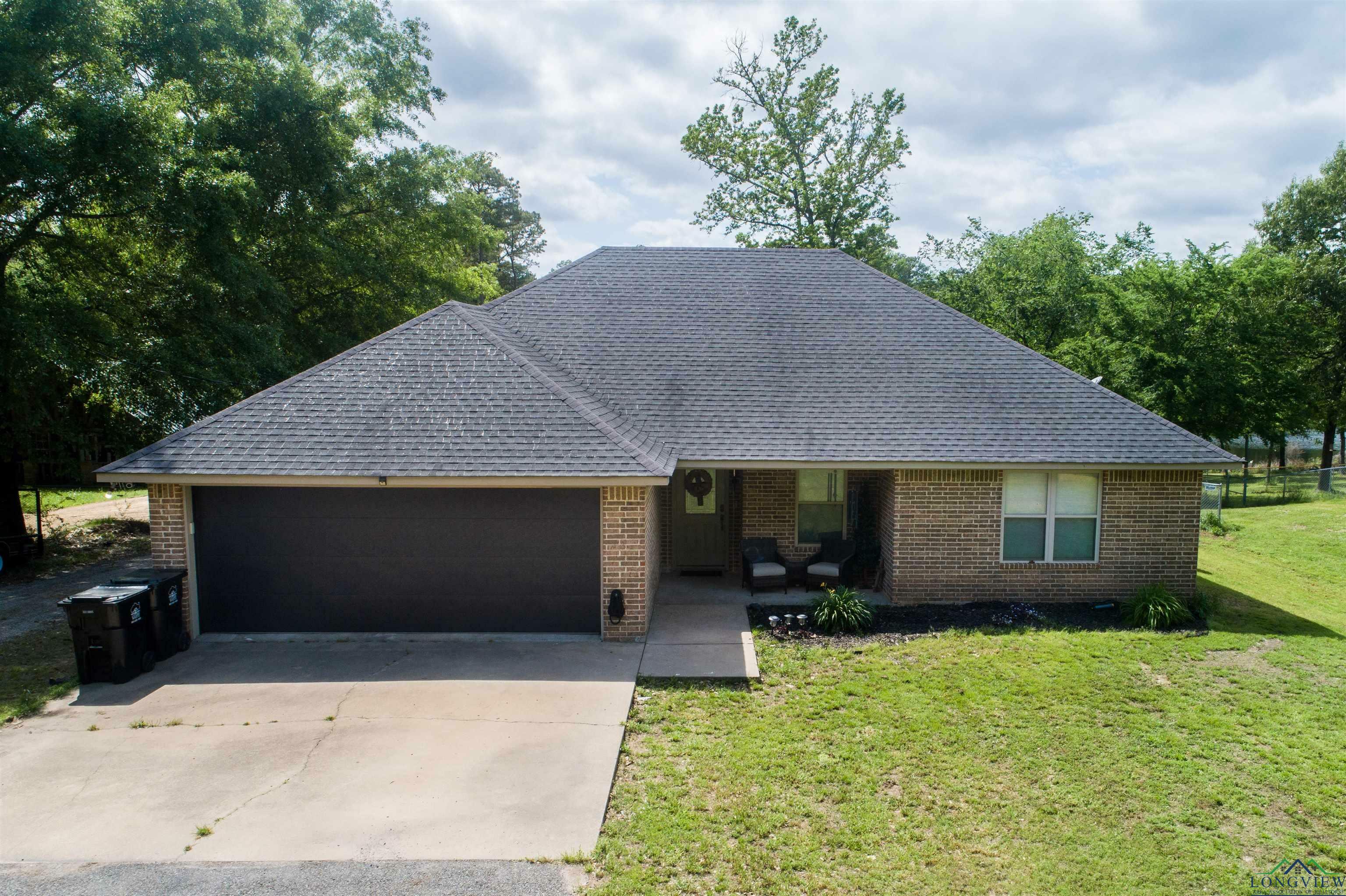 Property Photo:  6048 Eastwood Dr  TX 75645 