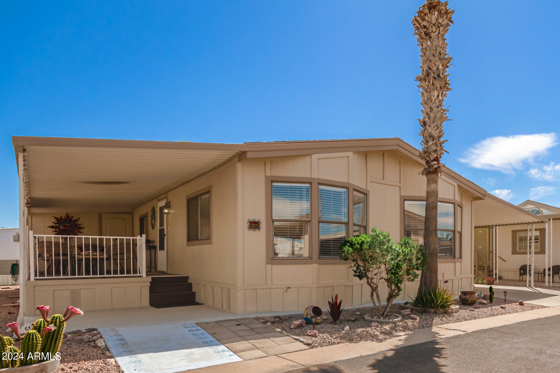 Property Photo:  269 N Winchester Road 62  AZ 85119 