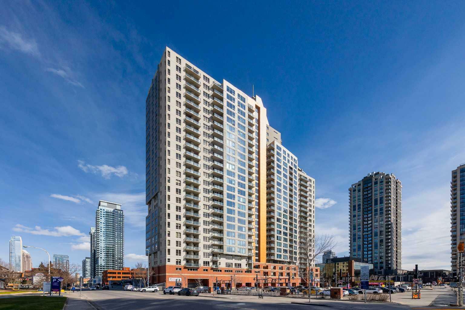 Property Photo: 1715, 1053 10 Street SW 1715 AB T2R 1S6