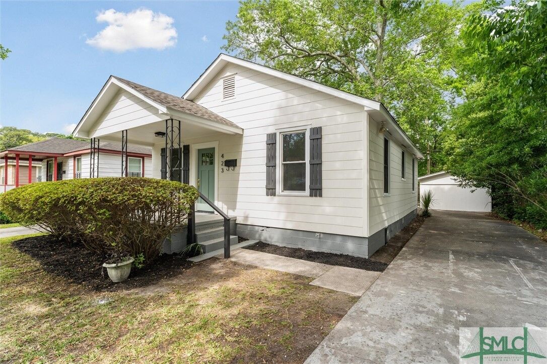 Property Photo: 423 Screven Avenue GA 31404