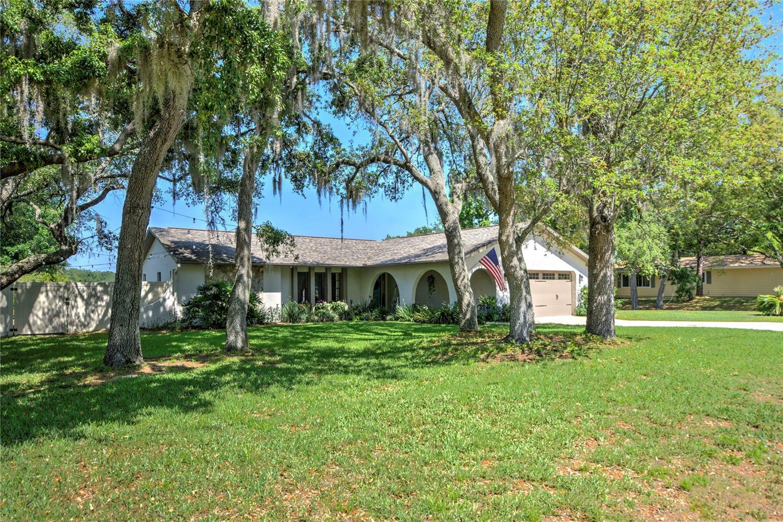 Property Photo:  479 Fairbanks Road  FL 34608 