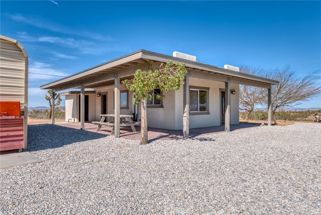 Property Photo:  1450 Becker Road  CA 92285 