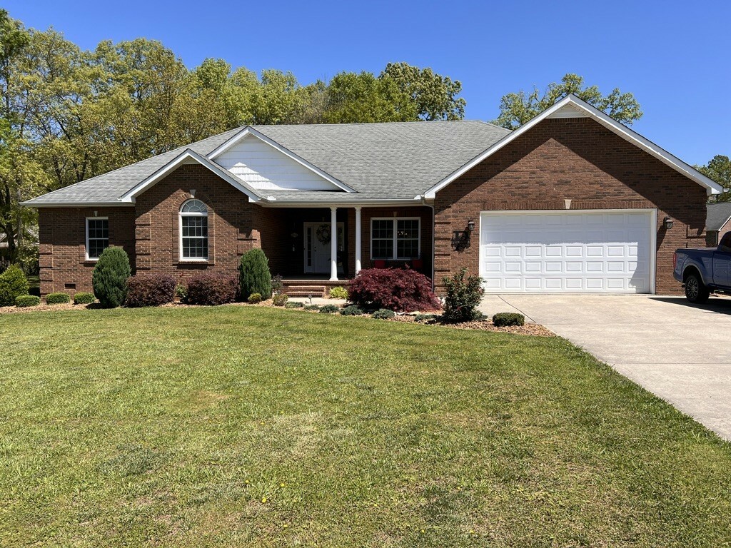 Property Photo:  122 Crimson Dr  TN 37398 