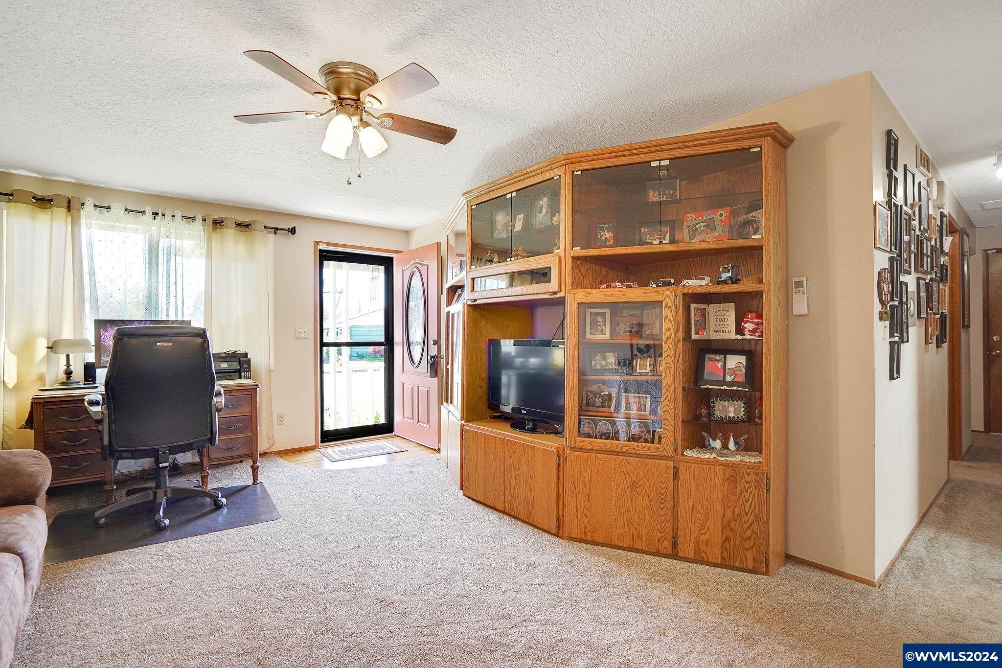 Property Photo: 1075 Princeton Rd OR 97071