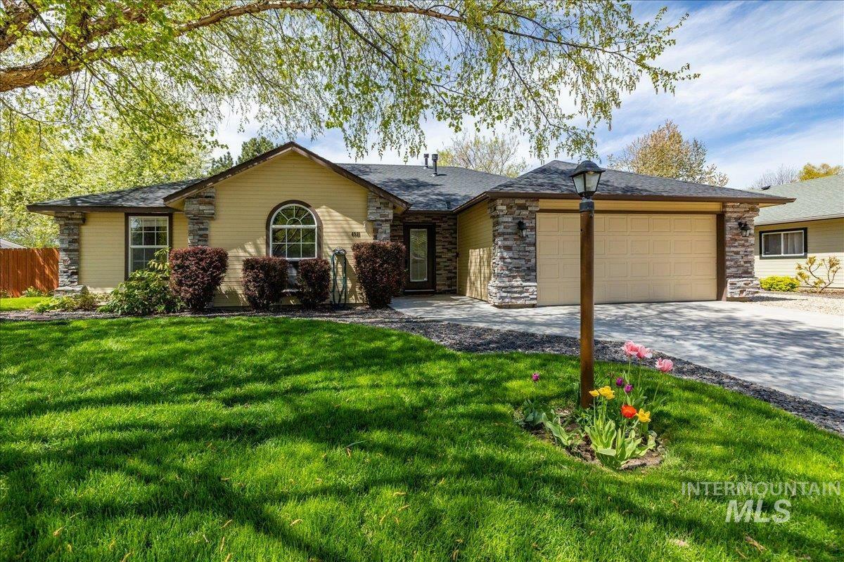 4951 N Edenburgh Way  Boise ID 83714 photo