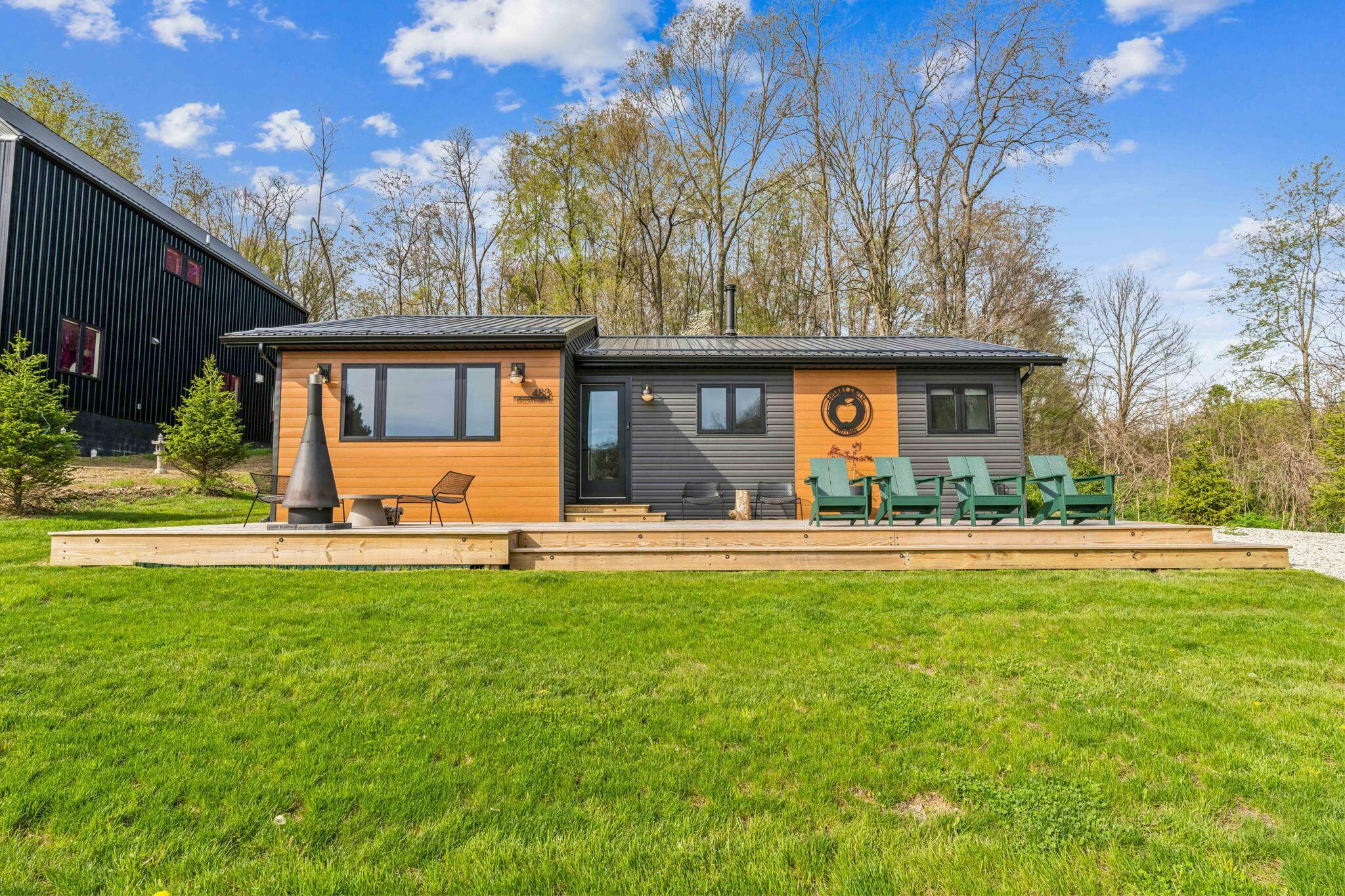 Property Photo: 483 Baldwin Drive OH 43028