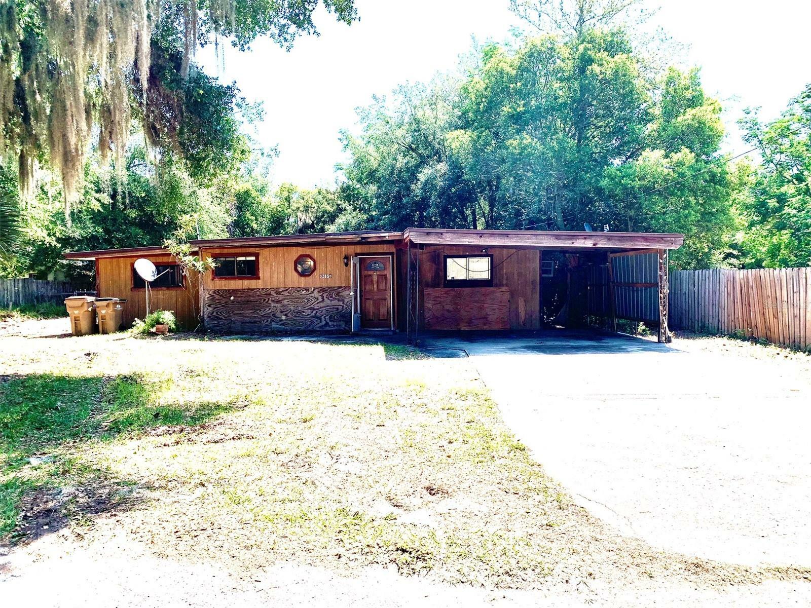 Property Photo:  32650 Azealia Place  FL 32778 