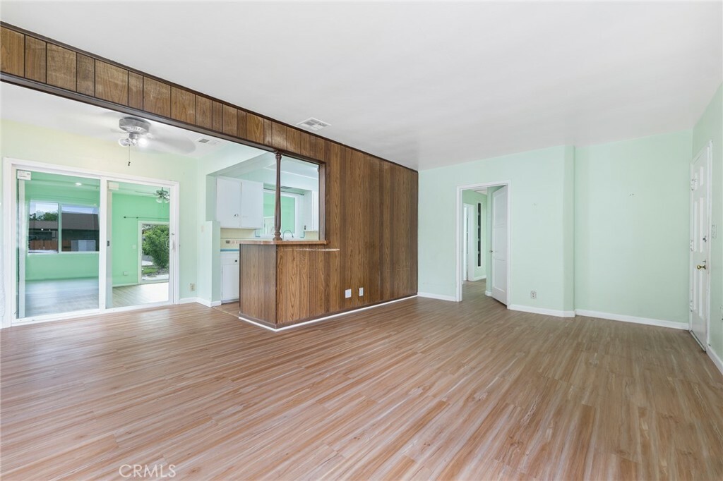 Property Photo:  6212 Bakman Avenue  CA 91606 