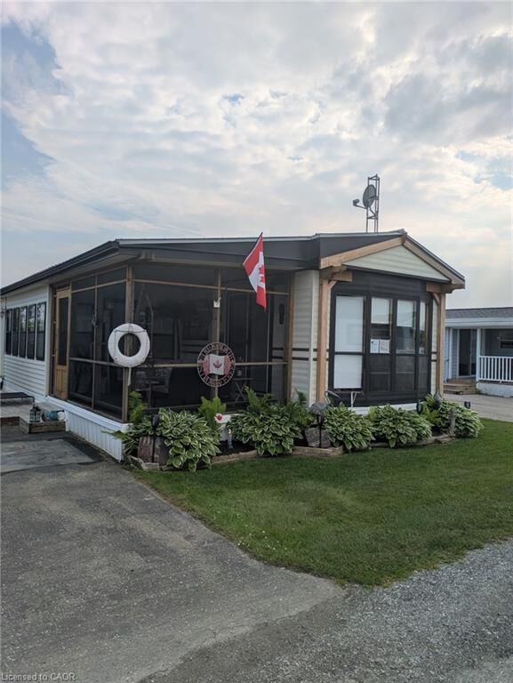 92 Clubhouse Road 51 — photo 1