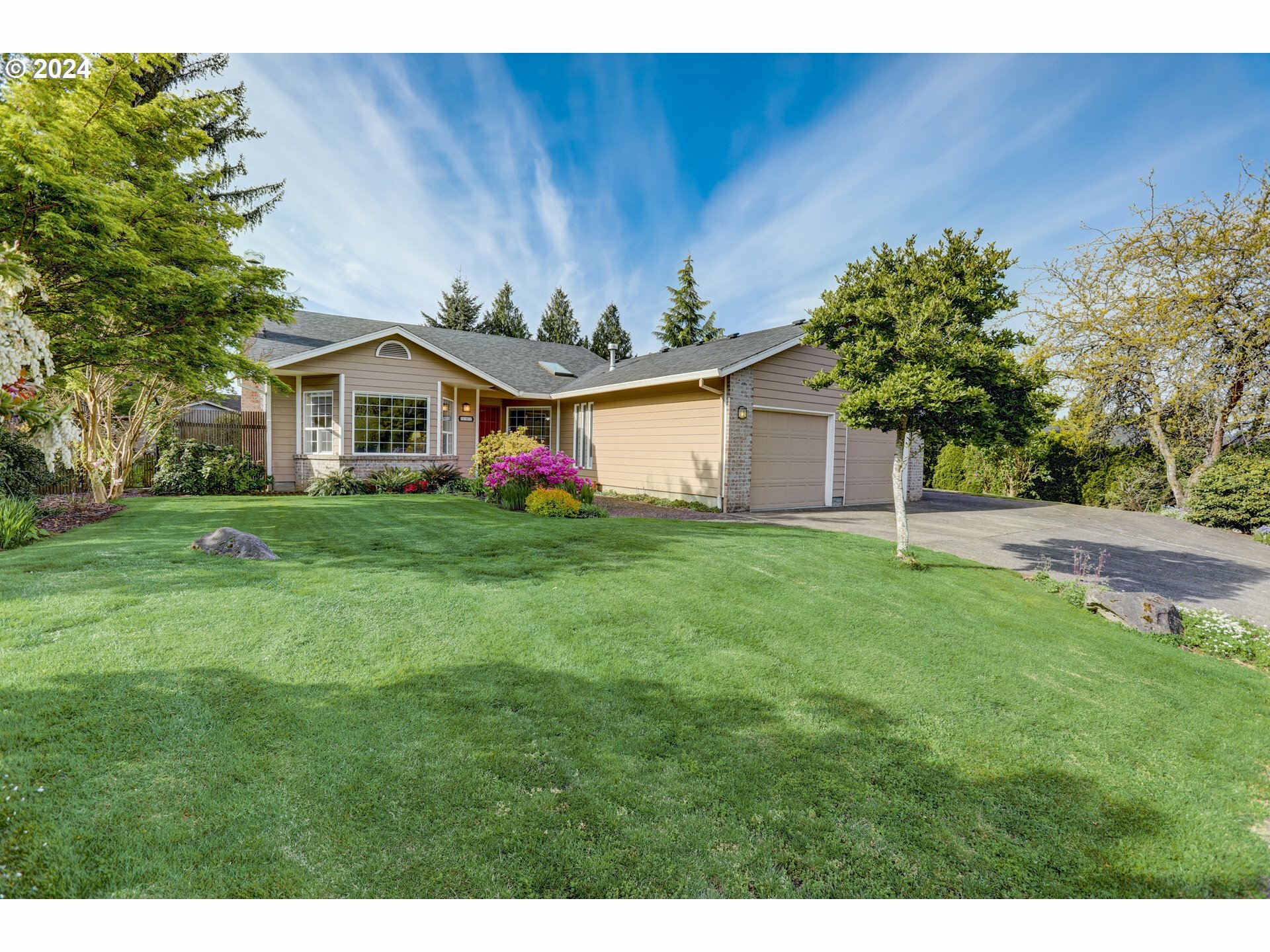 Property Photo:  107 NW 97th Cir  WA 98665 