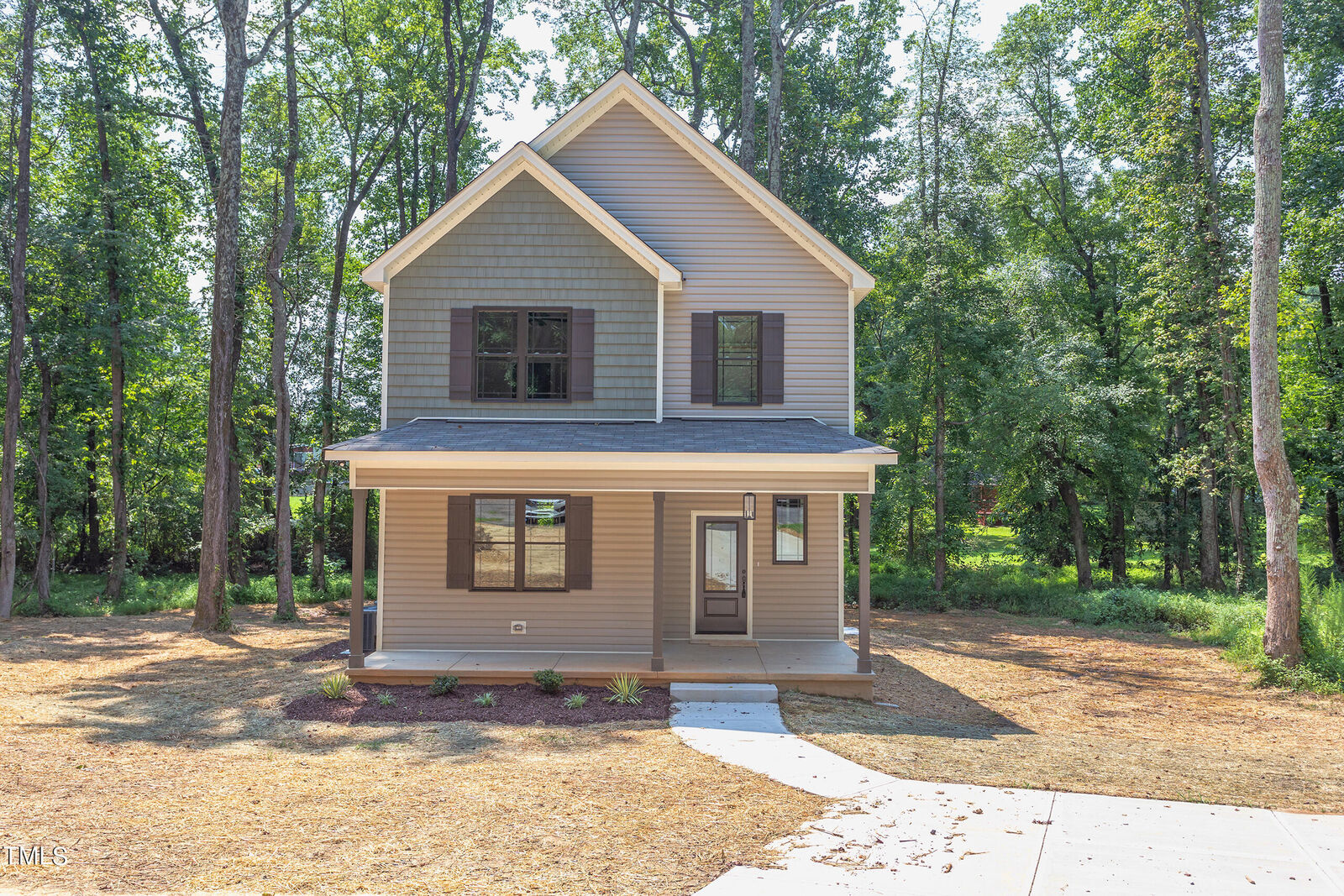 Property Photo:  204 Cardinal Court  NC 27565 