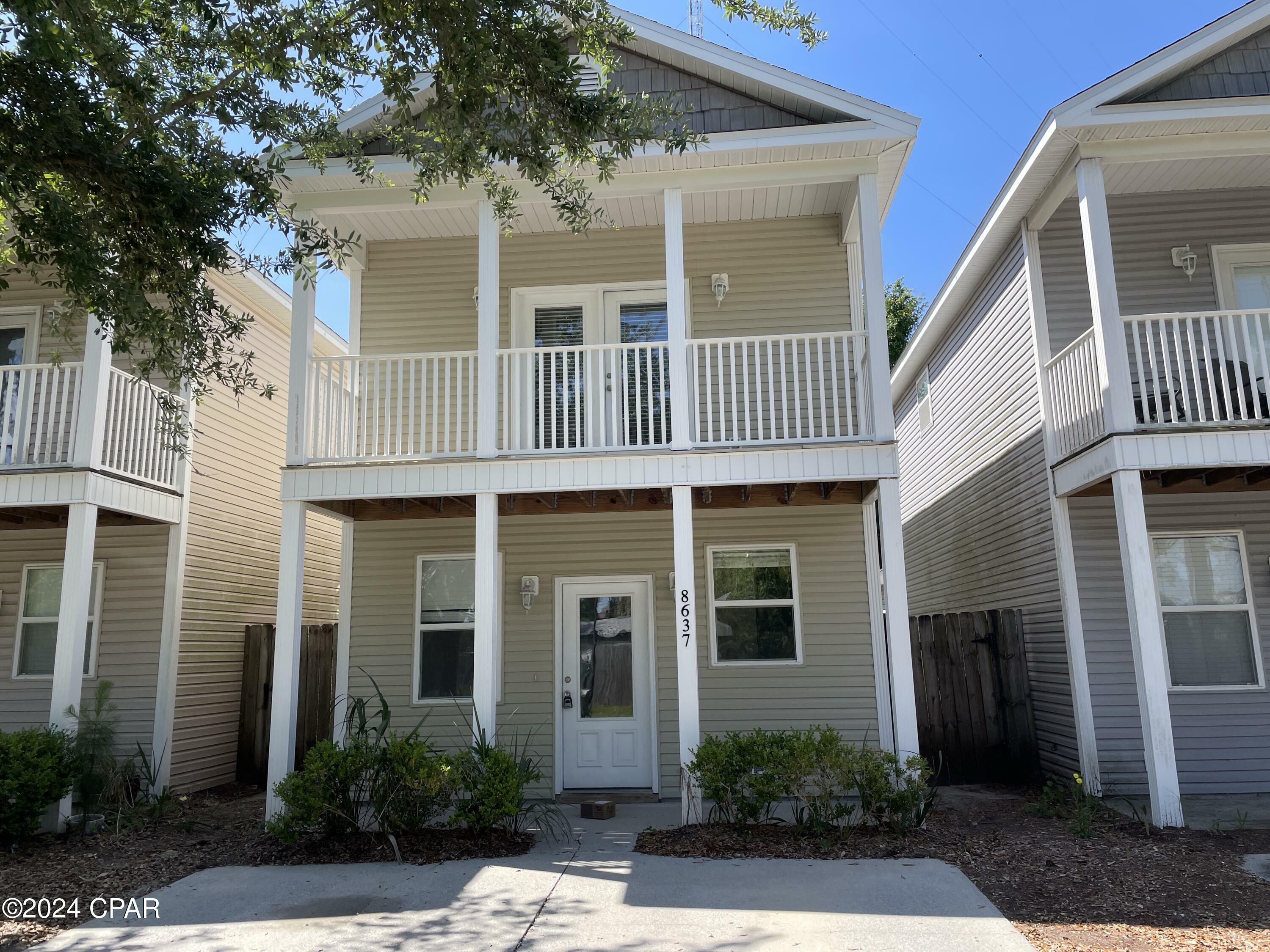 Property Photo:  8637 Marlin Place  FL 32408 