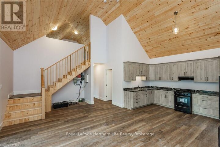 Property Photo: 1255 Snake Creek Road ON P0H 1V0