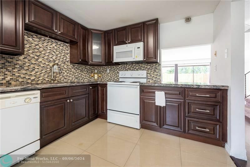 Property Photo:  7325 SW 26th Ct 22  FL 33317 