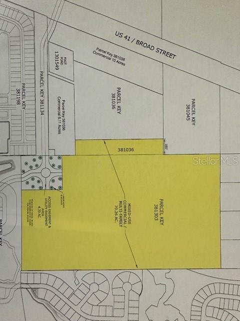 Property Photo: Broad Street FL 34601