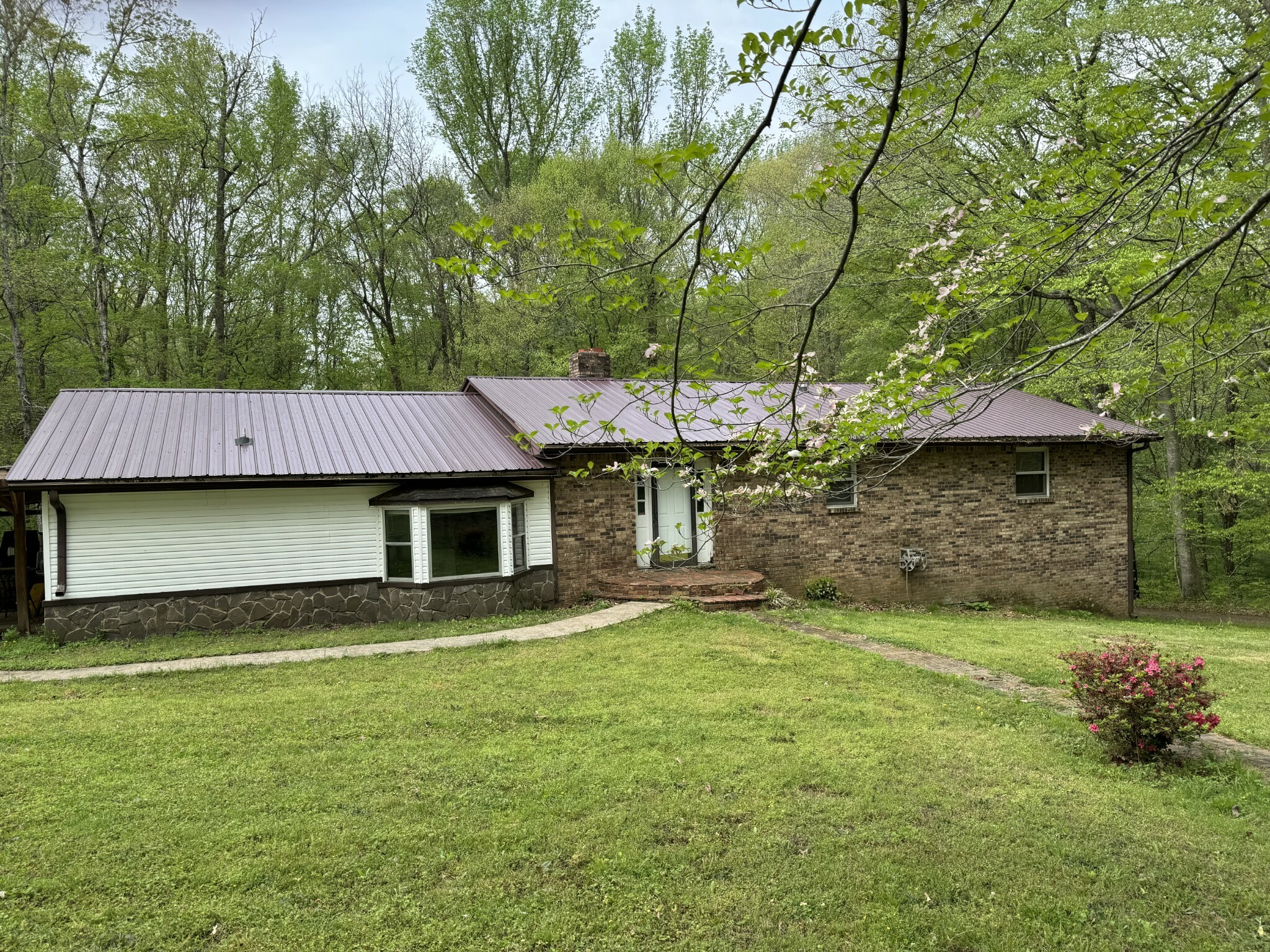 Property Photo:  4050 Southside Rd  TN 37171 