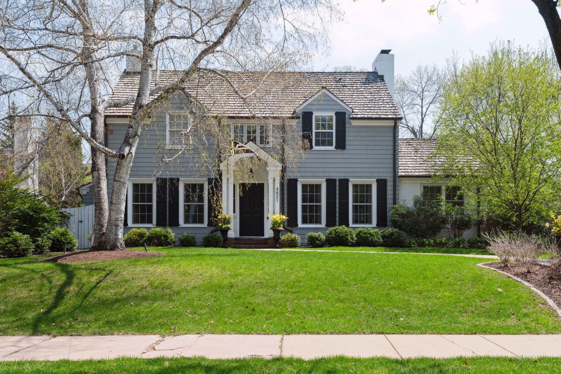 4621 Edina Boulevard  Edina MN 55424 photo