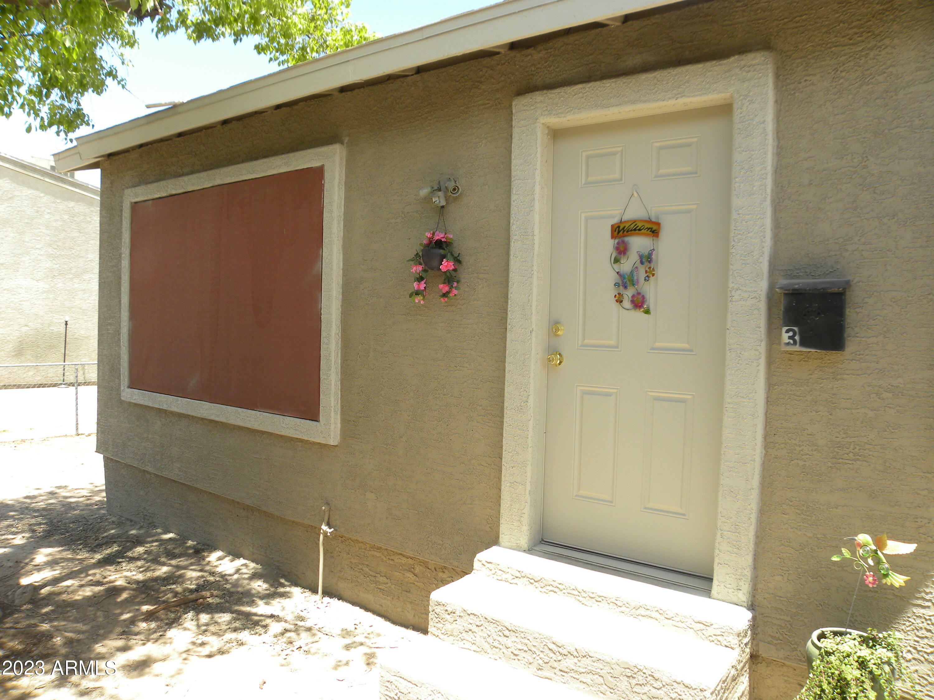 Property Photo:  1002 N 27th Place  AZ 85008 