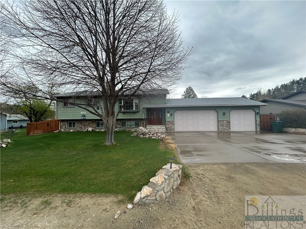 Property Photo:  1410 Woodland Trail  MT 59105 