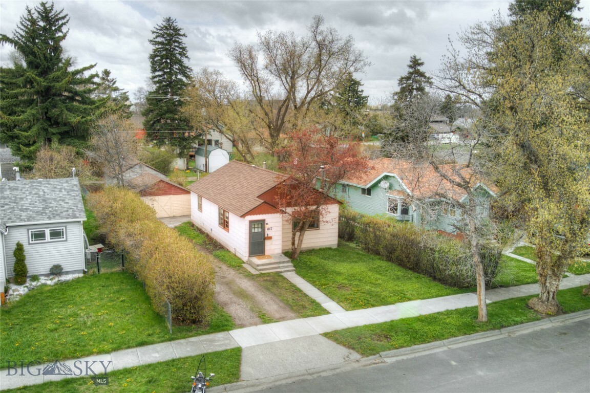 Property Photo:  617 N Willson  MT 59715 