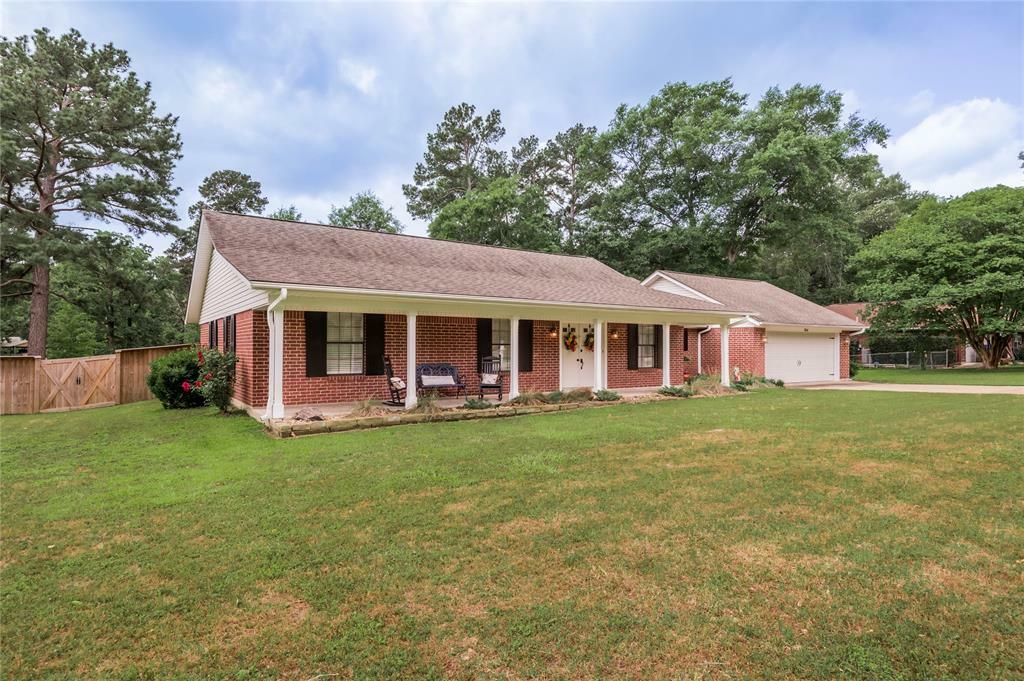 Property Photo:  804 Saint Lo  TX 75901 