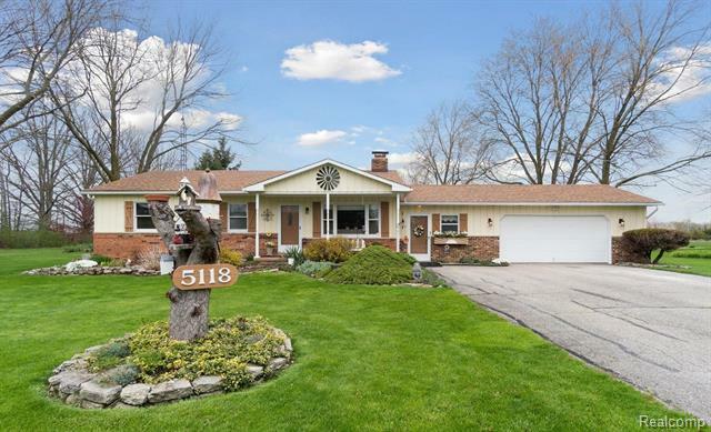 Property Photo:  5118 W Stanley Road  MI 48458 