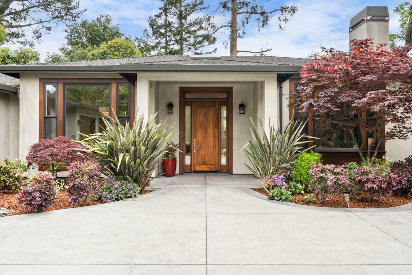 Property Photo: 770 Mayview Avenue CA 94303