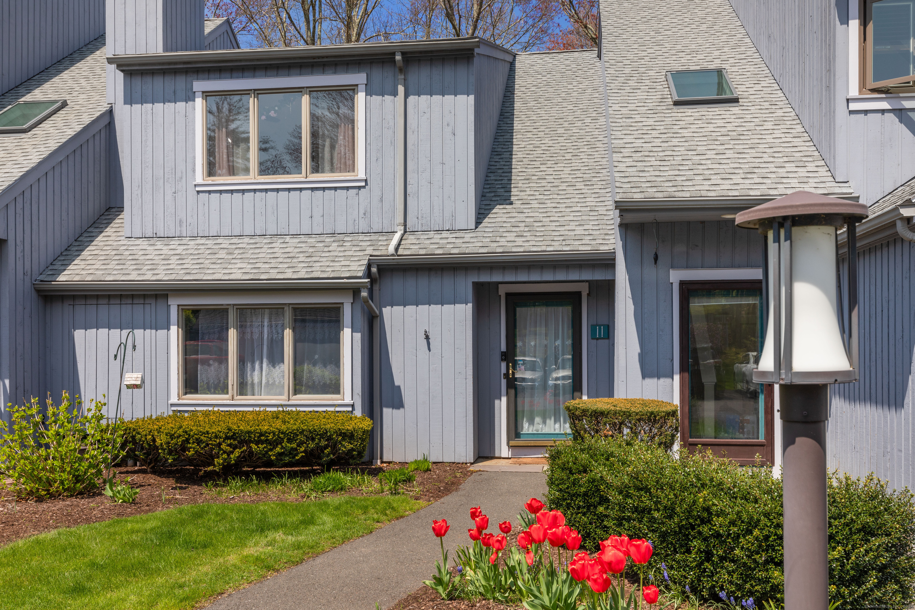Property Photo: 1469 Farmington Avenue 11 CT 06010