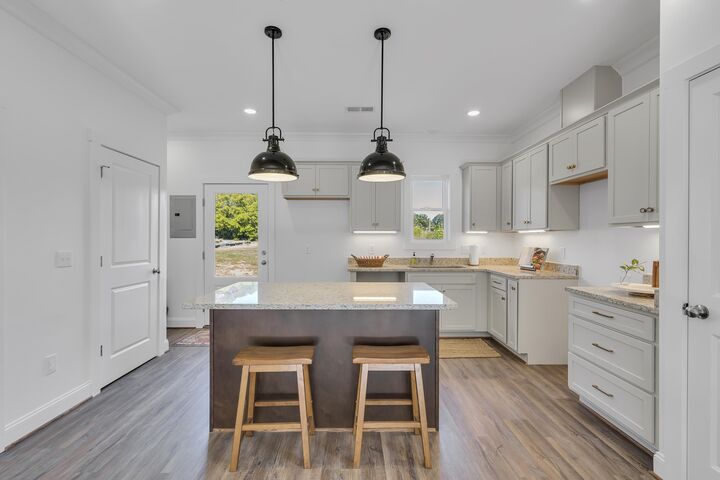 Property Photo: 288 College Street SC 29303