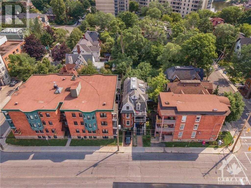 Photo de la propriété:  229 Charlotte Street  ON K1N 8L1 