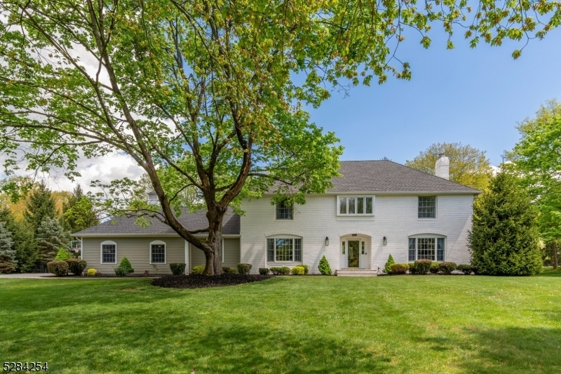 Property Photo: 92 Victoria Dr NJ 07920