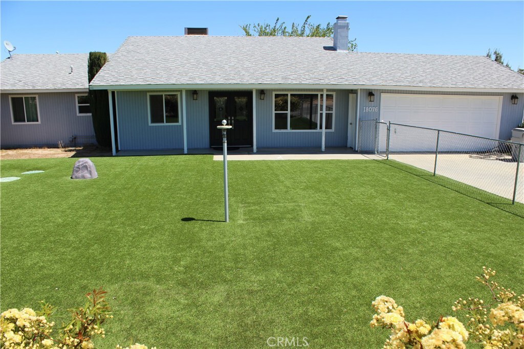 Property Photo: 18076 Cajon Street CA 92345