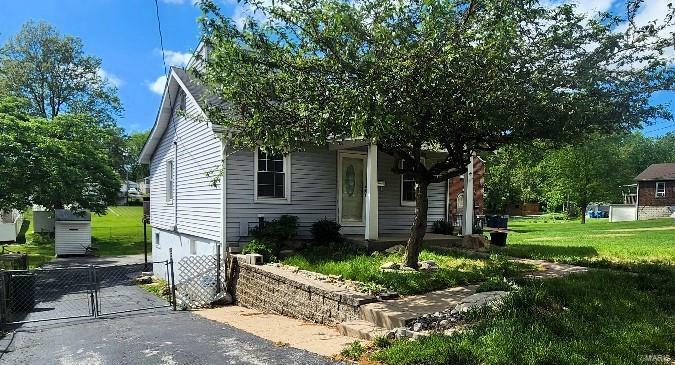 Property Photo:  2307 Spencer Avenue  MO 63114 