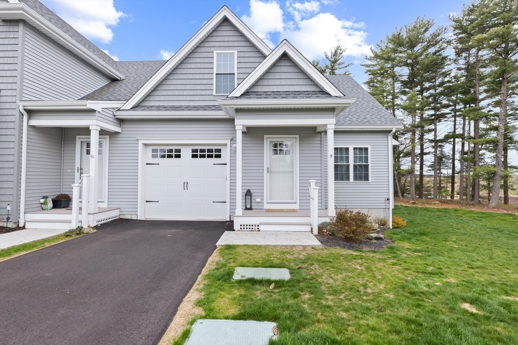 Property Photo: 9 Santana Way 9 MA 02330