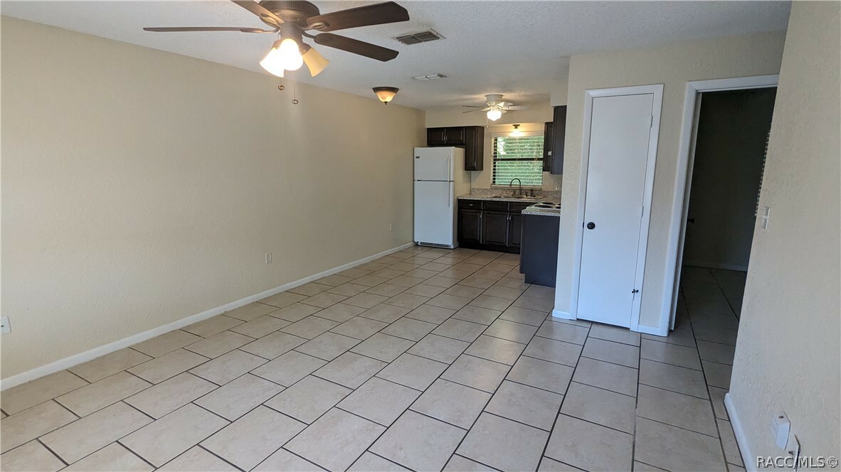 Property Photo: 5351 W Customer Court FL 34461