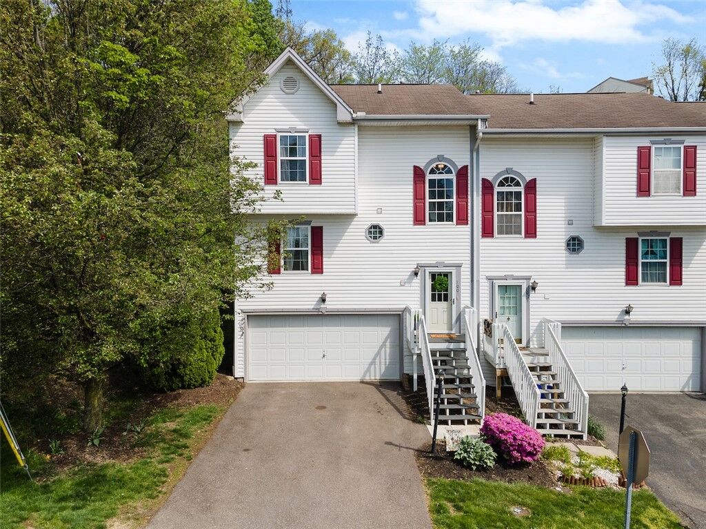 Property Photo:  100 Scenic Hill Dr  PA 15106 
