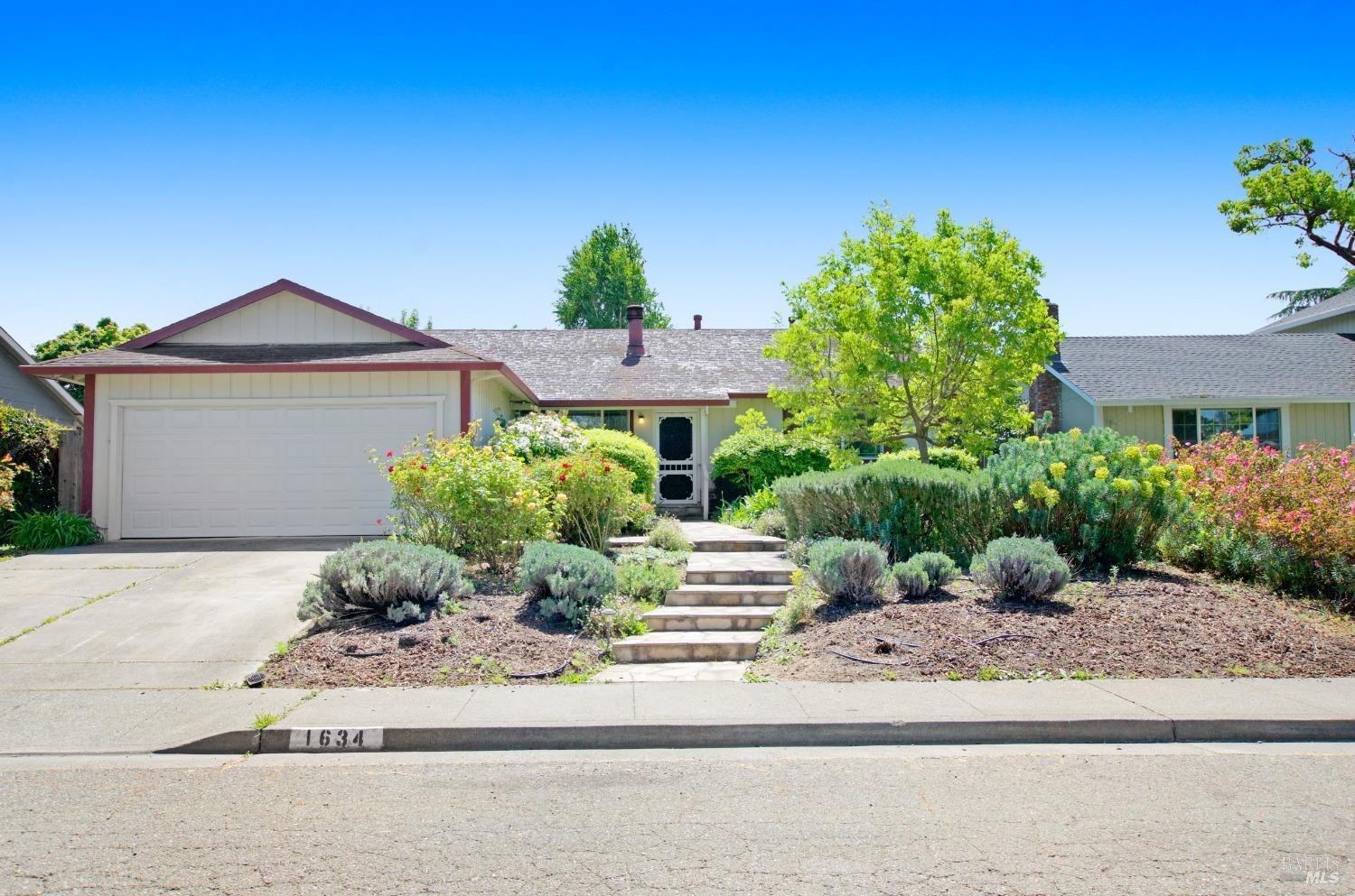 Property Photo:  1634 Oneel Drive  CA 94954 