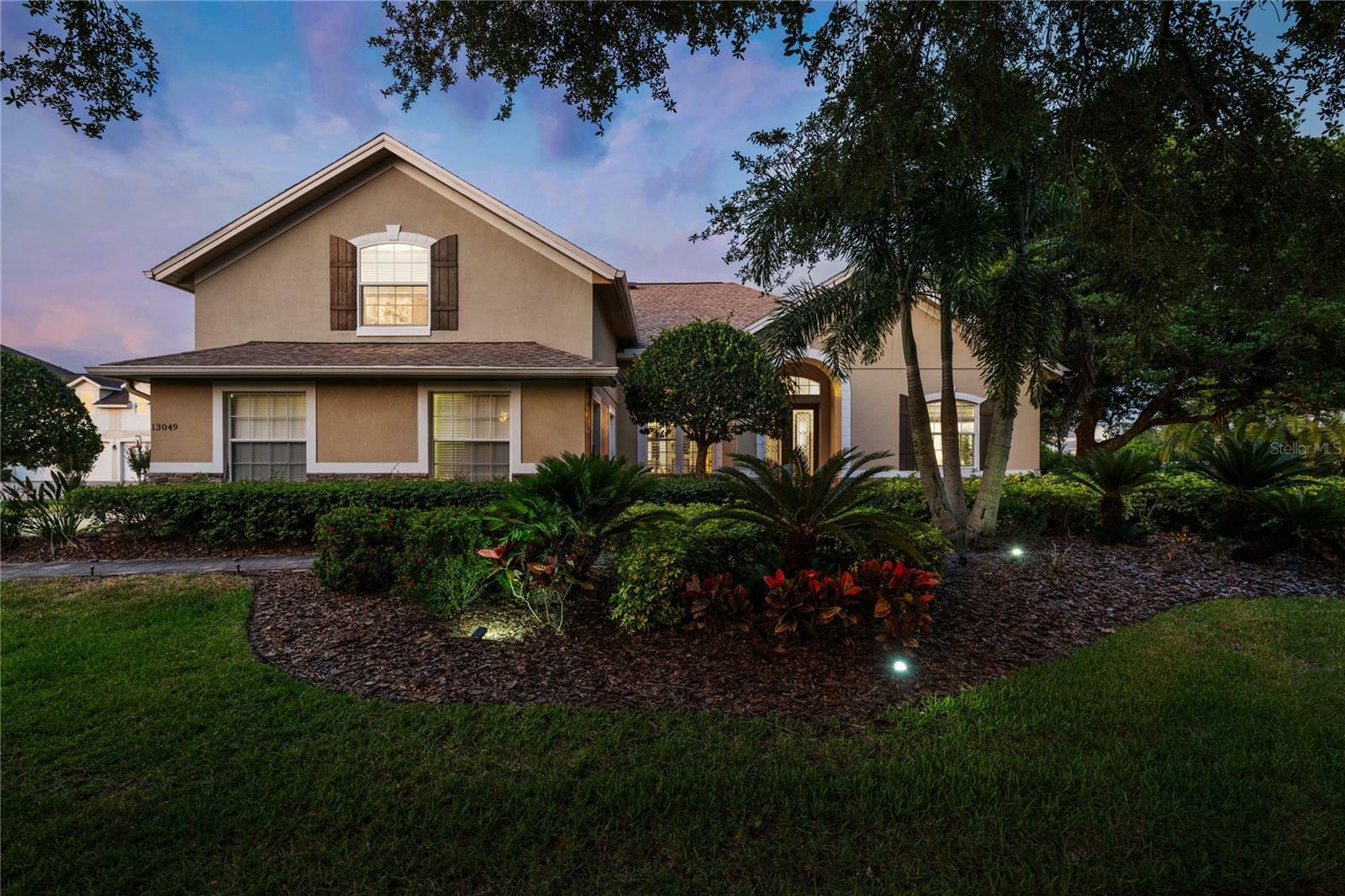 Property Photo:  13049 Lake Roper Court  FL 34786 