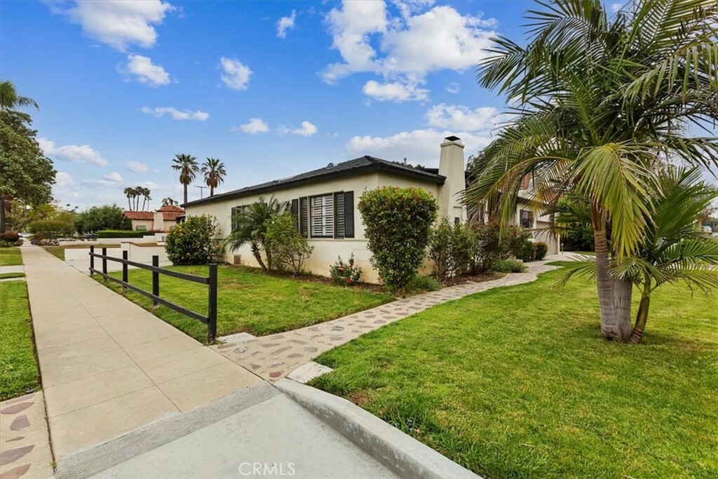 Property Photo:  4910 Brockton Avenue  CA 92506 