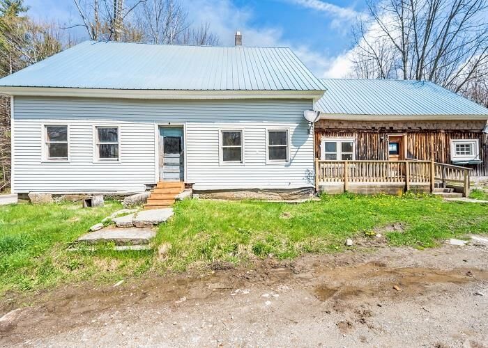 Property Photo:  516 Cross Road  NH 03752 