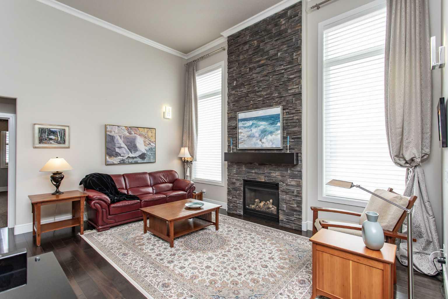 Property Photo:  220 Vancouver Crescent  AB T4R 0N7 