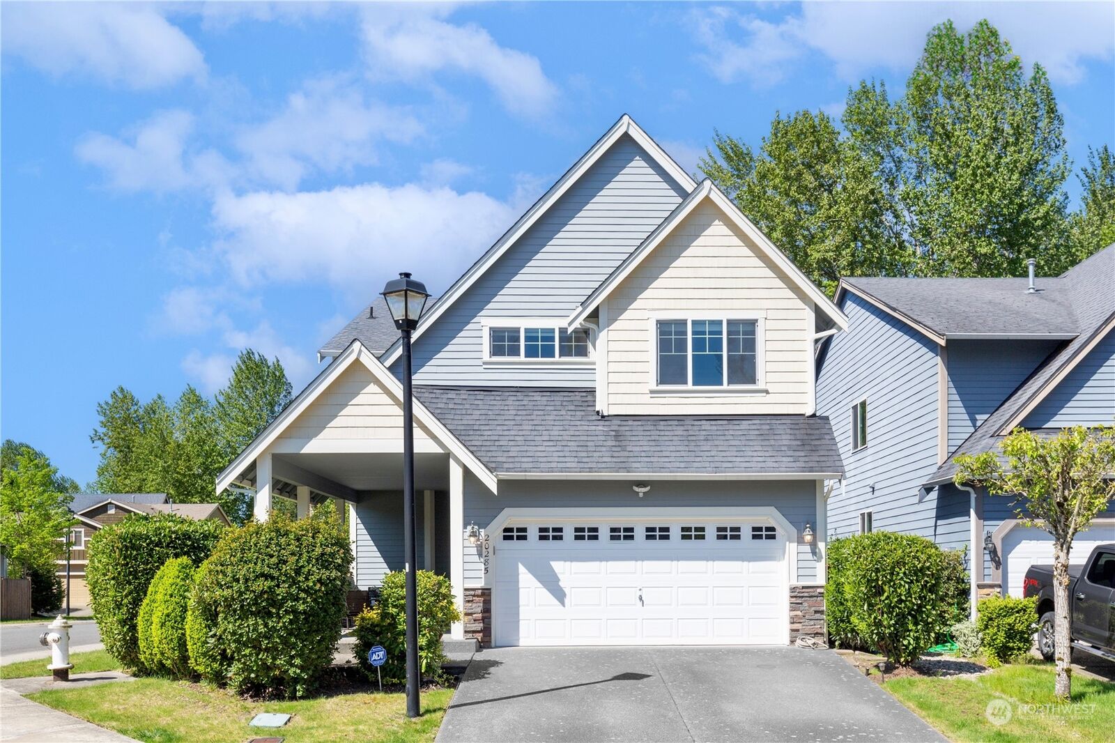 Property Photo:  20285 111th Way SE  WA 98031 