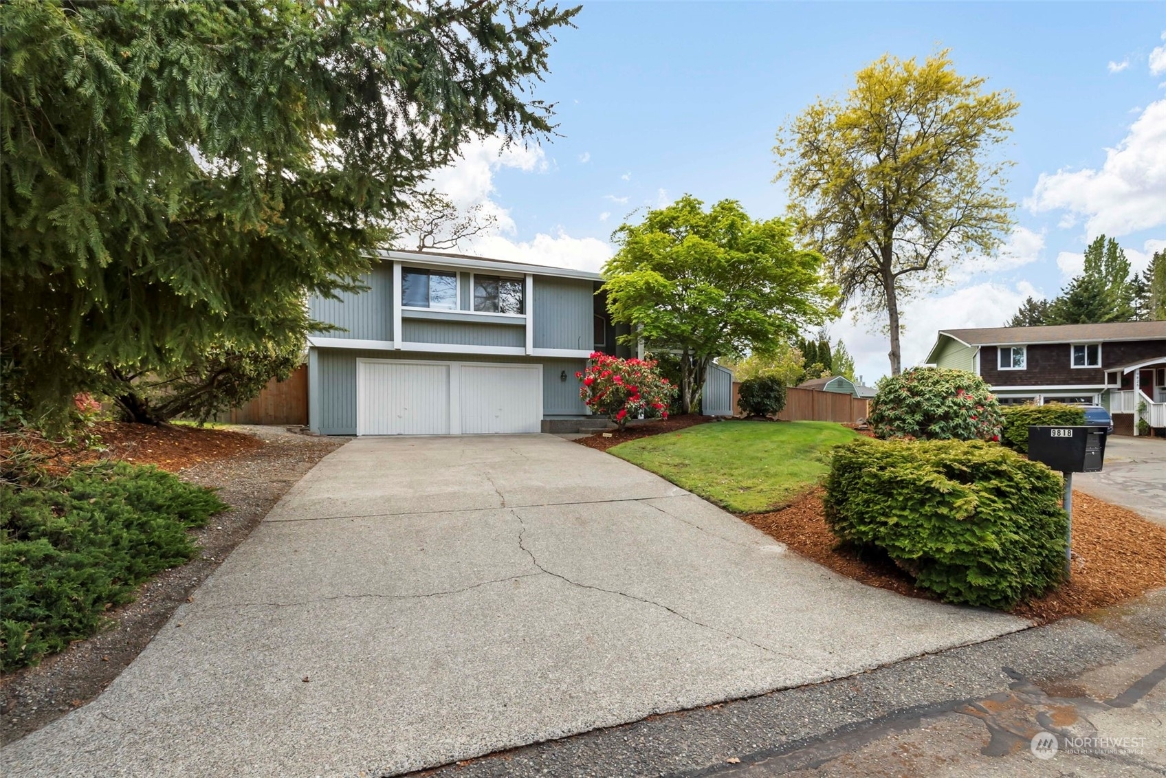 Property Photo:  9818 61st Street Ct W  WA 98467 