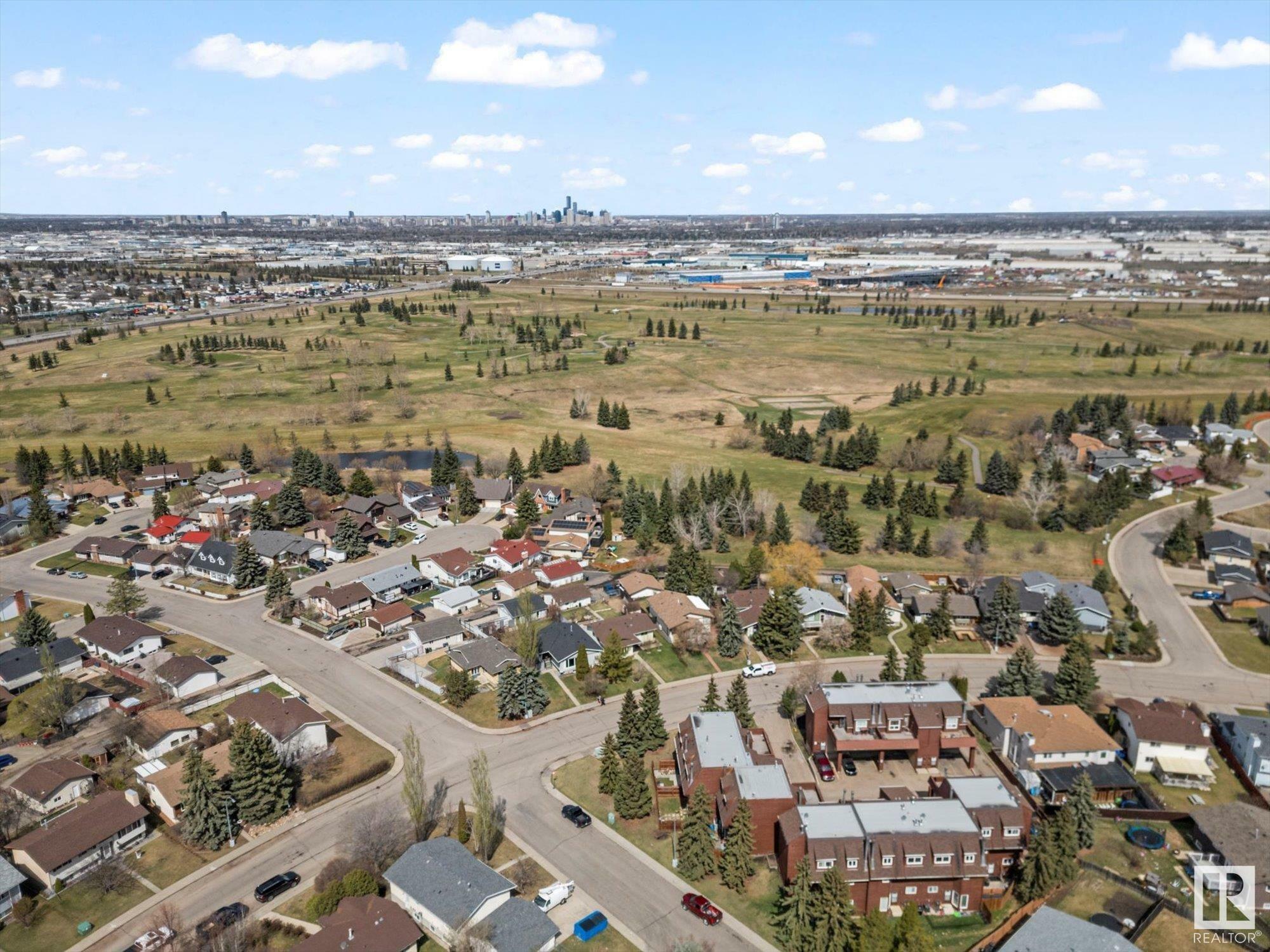 Property Photo:  3957 62 Street NW  AB T6L 3A2 