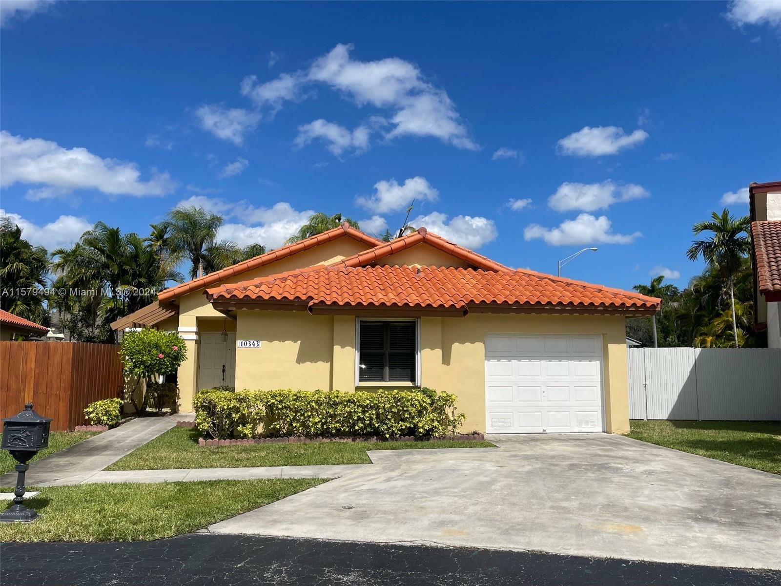 Property Photo:  10343 SW 134th Pl 10343  FL 33186 