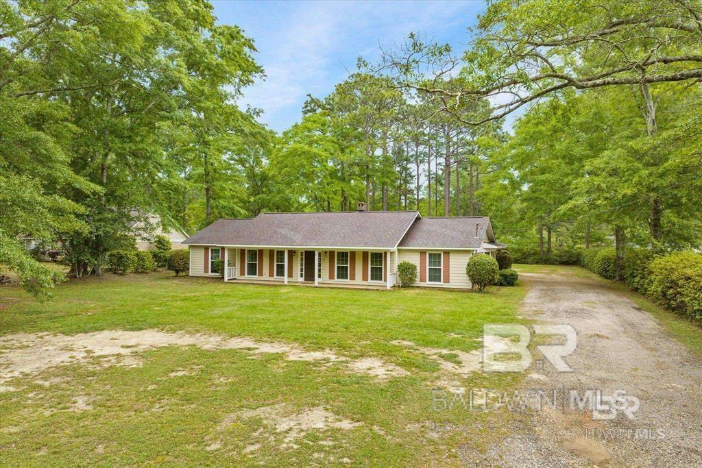 Property Photo:  8908 Red Creek Drive  AL 36575 