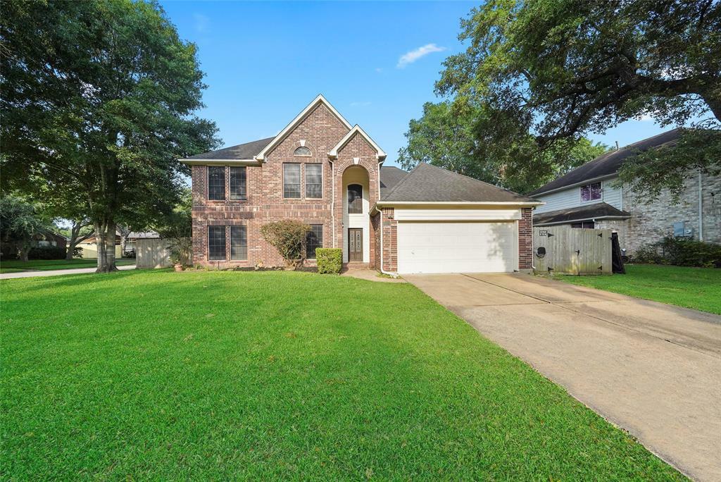 Property Photo:  1324 Shrub Oak Drive  TX 77573 