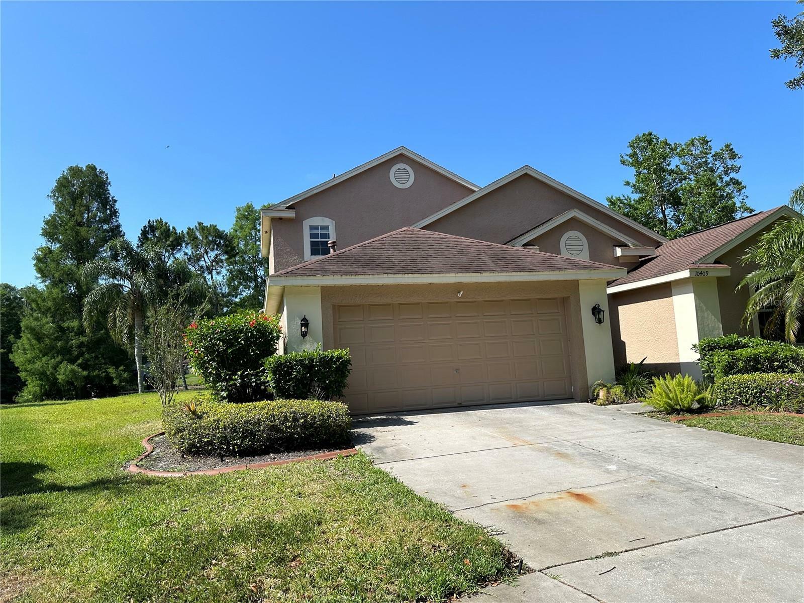 Property Photo:  10409 Lightner Bridge Drive  FL 33626 