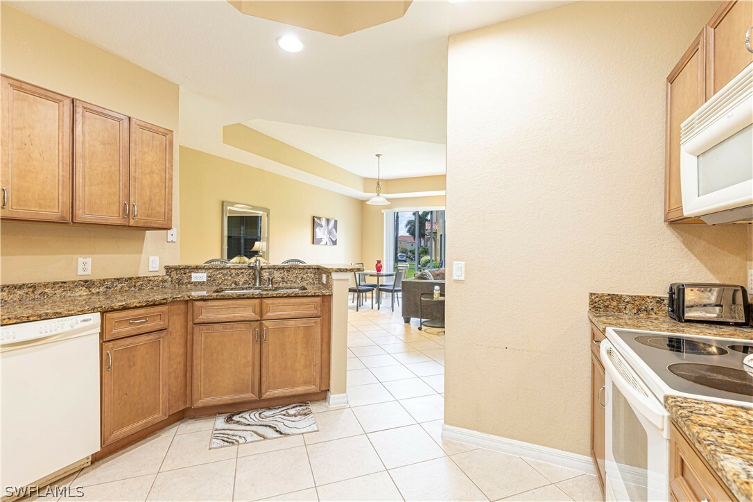 Property Photo:  9807 Solera Cove Pointe 103  FL 33908 