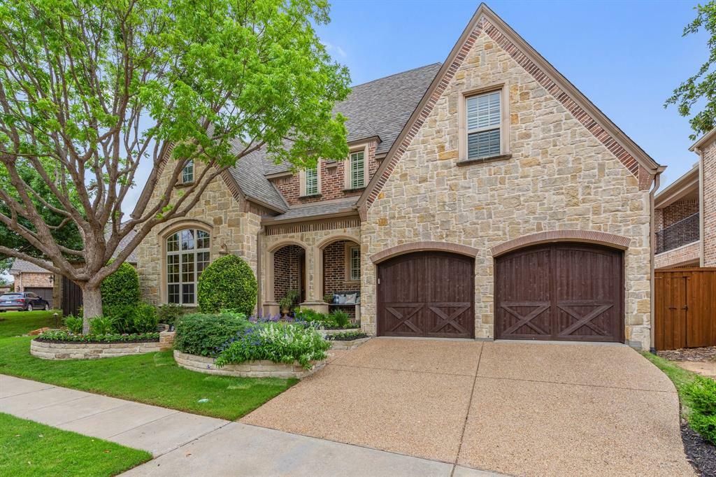 Property Photo:  410 Bastrop Drive  TX 75013 